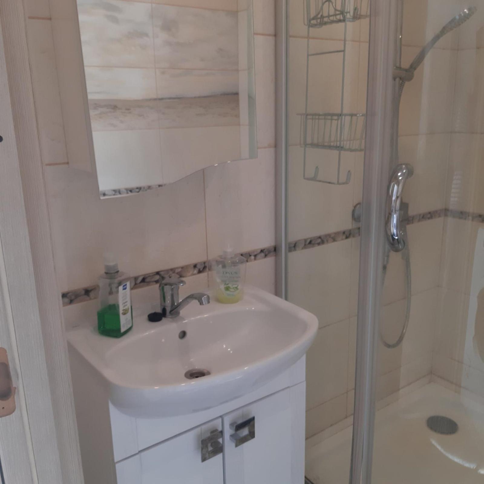 Home For Your Vacation 1-Bedroom Apartment 나르바죠수 외부 사진
